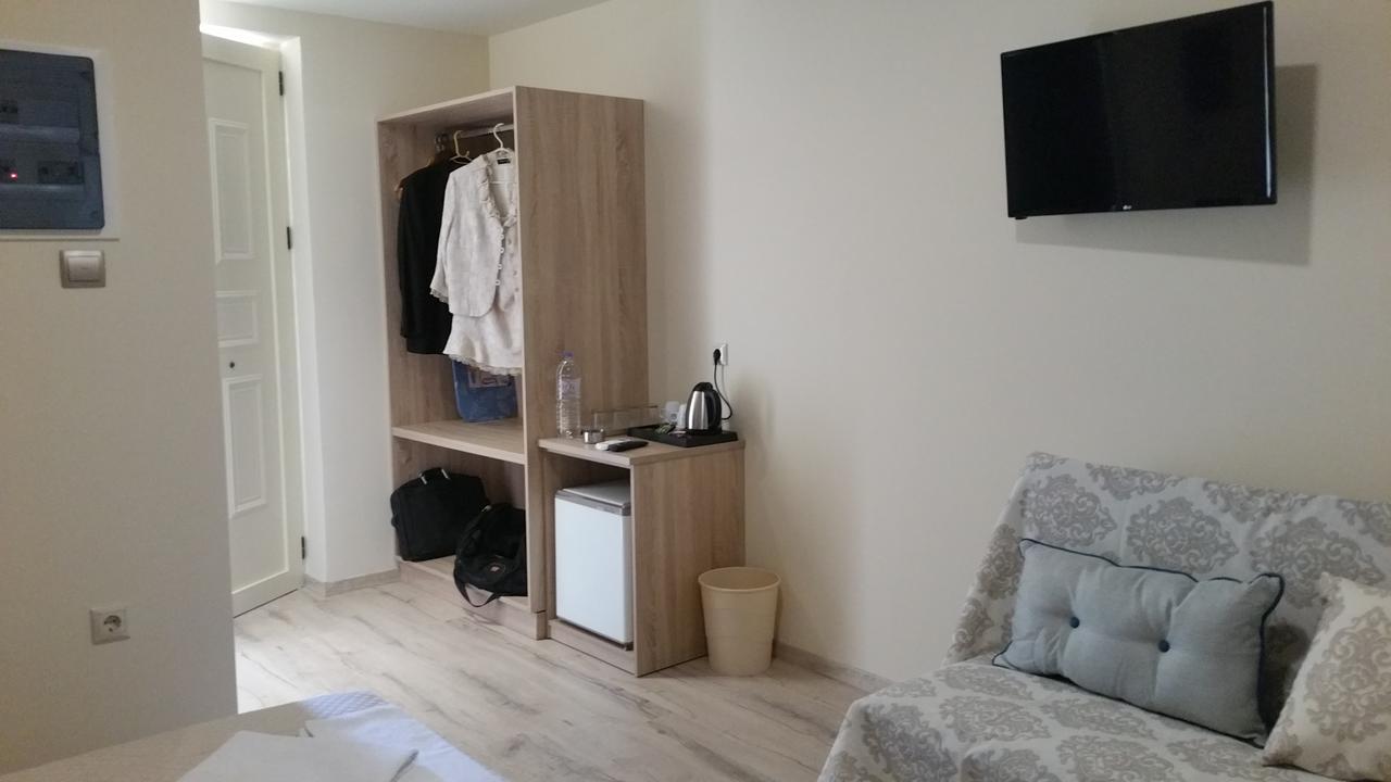 Dreamy Airport'S Apartment Heraklion  Exterior photo